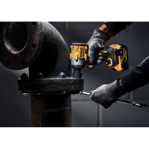 Аккумуляторный гайковерт Dewalt DCF922NT, 18 В, 610 Нм, 3550 уд/мин, без АКБ и ЗУ, в кейсе TSTAK DCF922NT-XJ фото 10