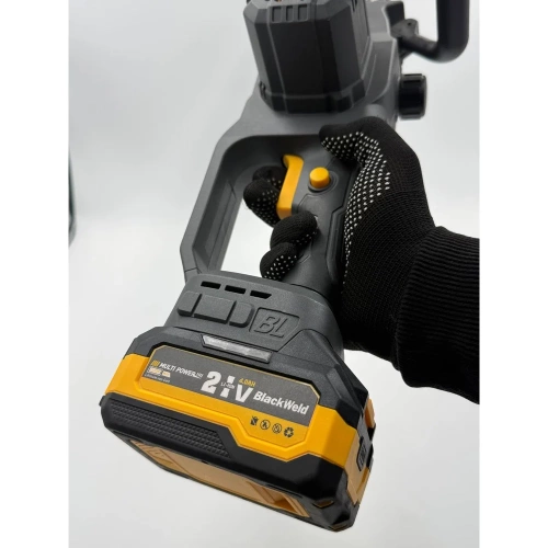 Бесщеточная цепная пила BlackWeld 21V 4.0Ah 150250 фото 10