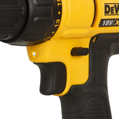 Аккумуляторная дрель-шуруповерт Dewalt 18 В, 1500 об/мин, с 2 АКБ 1.5 Ач и ЗУ, в кейсе, DCD771S2 DCD771S2-QW фото 7