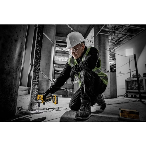 Аккумуляторный гайковерт DEWALT DCF921H2T, 18В, 610Нм, 3550 уд/мин, с 2 АКБ 5 Ач и ЗУ, в кейсе TSTAK DCF921H2T-QW фото 7