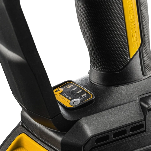 Гайковерт RUNTEC PRO ударный, аккумуляторный, 3/4, 20В, 2*9Ач, 2100Нм RT-IW2100 фото 6