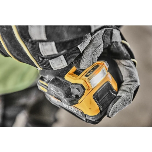 Бесщеточная дрель-шуруповерт DEWALT 2 скорости, 2 АКБ 18 В XR Li-Ion DCD800E2T-QW фото 8
