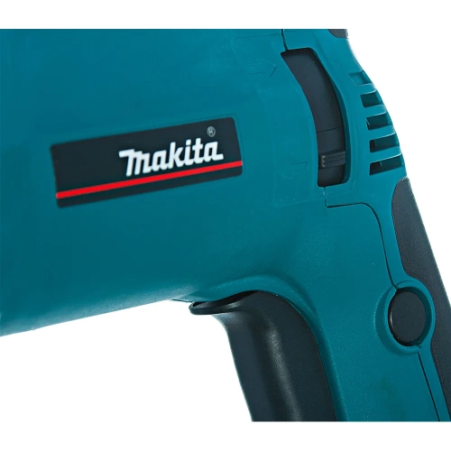 Двухскоростная ударная дрель Makita HP 2070 F фото 5