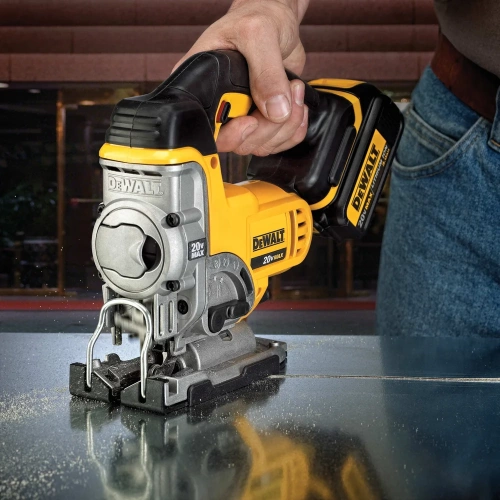 Аккумуляторный лобзик  Dewalt DCS331NT, 18 В, 3000 ход/мин, 26 мм, без АКБ и ЗУ, в кейсе TSTAK DCS331NT-XJ фото 8