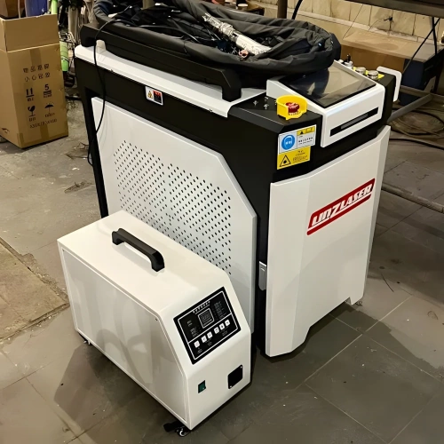 Универсальный лазерный аппарат Linzlaser 4в1 2000 (резка, сварка, очистка, зачистка швов) 00-00005698 фото 3