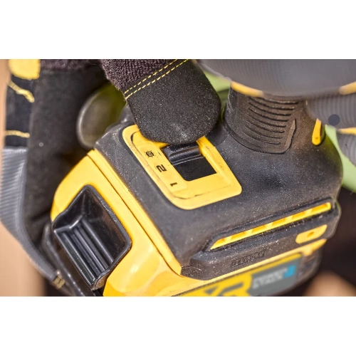 Аккумуляторный масляный шуруповерт Dewalt DCF870N, 18 В, 56 Нм, 4200 уд/мин, без АКБ и ЗУ DCF870N-XJ фото 7