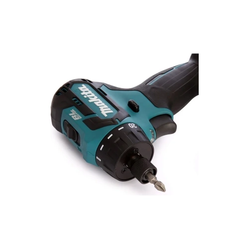 Аккумуляторная дрель-шуруповерт Makita CXT DF032DWME фото 4