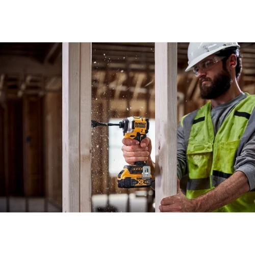 Аккумуляторный шуруповерт Dewalt DCF850D2T, 18 В, 206 Нм, 3800 уд/мин, с 2 АКБ 2 Ач и ЗУ, в кейсе TSTAK DCF850D2T-QW фото 10