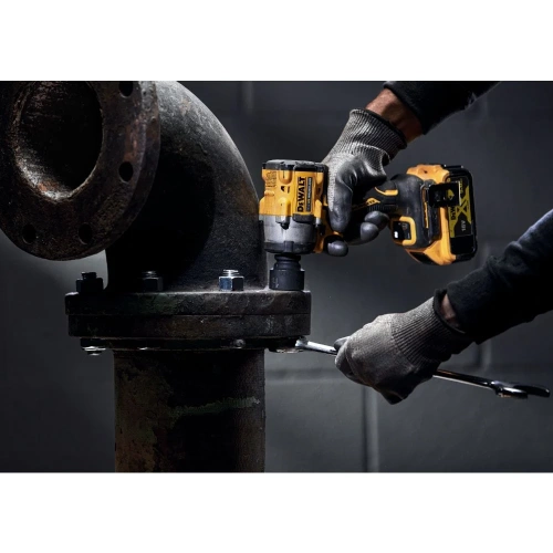 Аккумуляторный гайковерт Dewalt DCF923N, 18 В, 610 Нм, 3550 уд/мин, без АКБ и ЗУ DCF923N-XJ фото 9