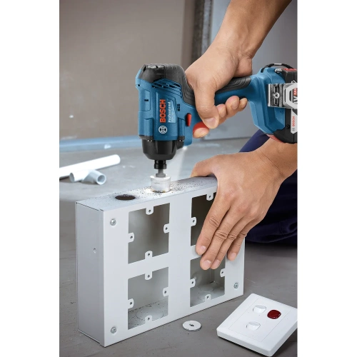 Аккумуляторный гайковерт Bosch GDR 180-LI 06019G5123 фото 6