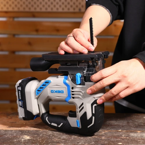 Аккумуляторный бесщеточный лобзик DEKO DKJS20V PRO, 20В, 1x3.0Ач 085-1328 фото 11
