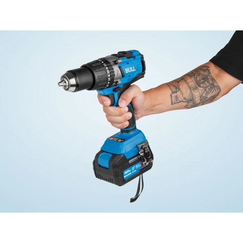 Аккумуляторная дрель-шуруповерт BULL SR 1805 в чем. XLTpro, 2x4 А*ч, БЕСЩЕТ., 18 В, 120 Н*м, БЗП(мет.) 13 мм 1329603 ЦЗ-0671421240 фото 10