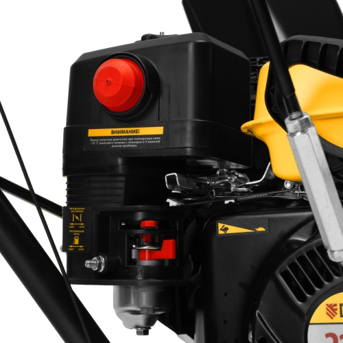 Бензиновая снегоуборочная машина SBM 610, 212 cc, ручной старт, фара Denzel фото 22