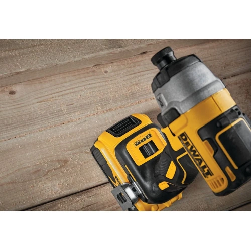 Аккумуляторный шуруповерт Dewalt DCF887M1, 18 В, 205 Нм, 3800 уд/мин, с АКБ 4 Ач и ЗУ, в кейсе TSTAK DCF887M1-QW фото 7